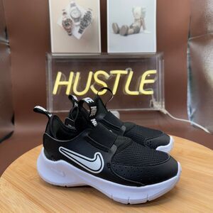 Nike Flex Runner 3 Toddler Size 10C Black/White Sneakers